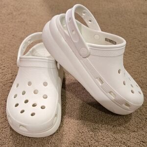 Platform Crocs - Size 3 Little Kids